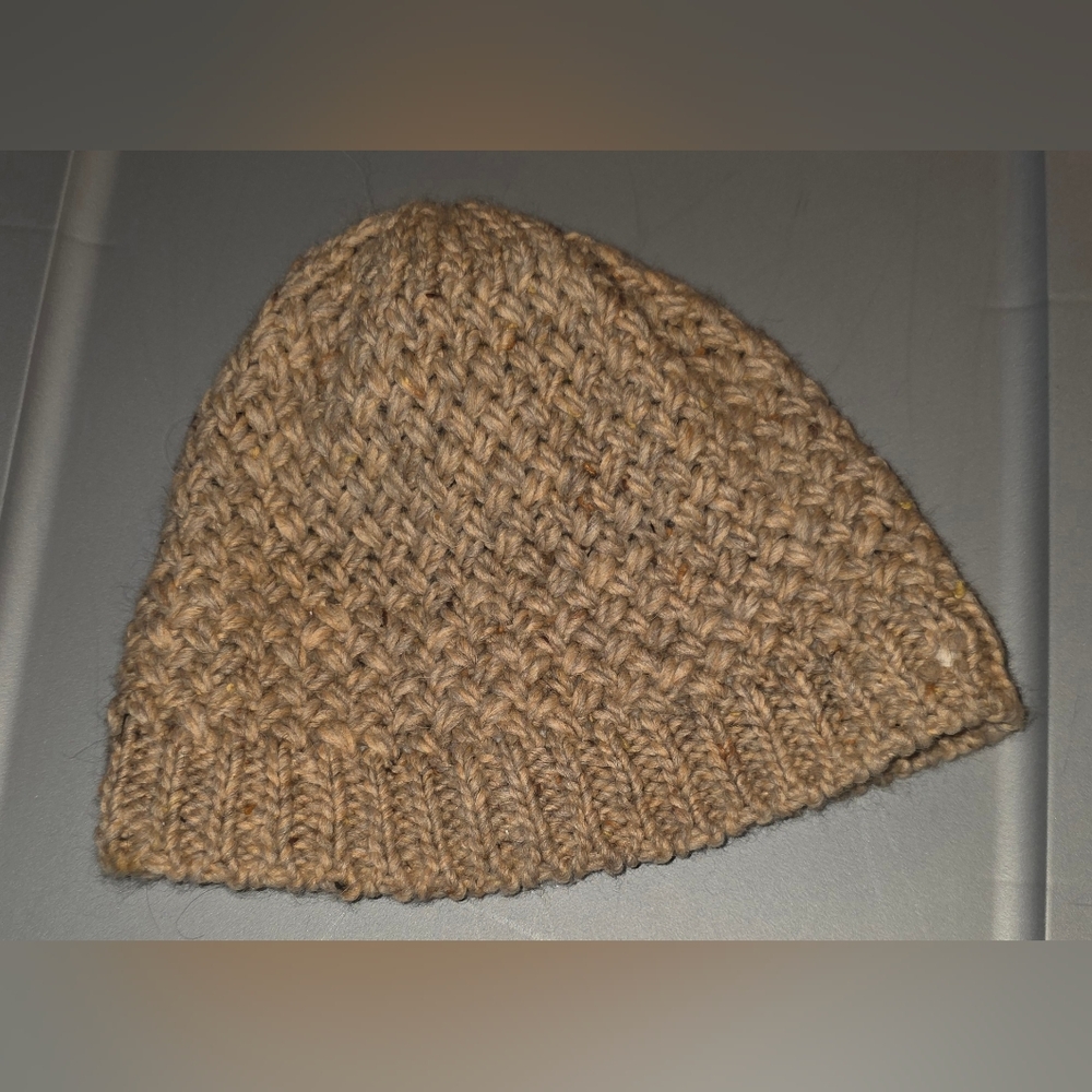 Woman/ Unisex Knit Beanie Winter Hat ~ Tan